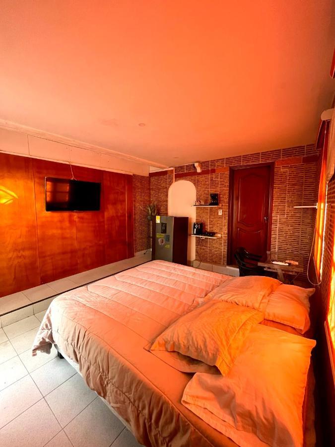Habitacion Con Entrada Independiente Cerca Al Centro Historico Cartagena ภายนอก รูปภาพ