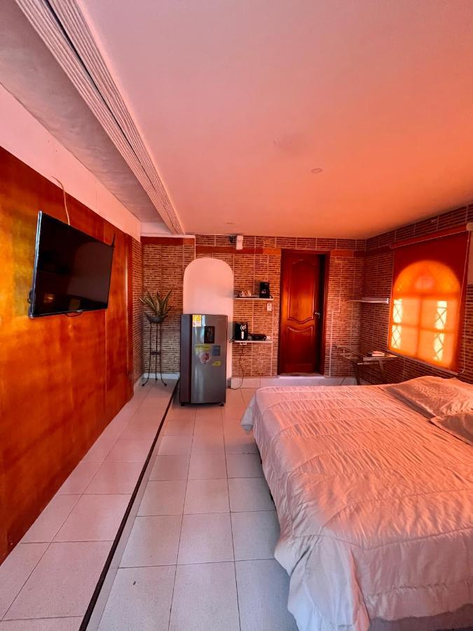 Habitacion Con Entrada Independiente Cerca Al Centro Historico Cartagena ภายนอก รูปภาพ